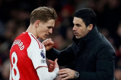 埃兹强势崛起，厄德高的“王座”摇摇欲坠？