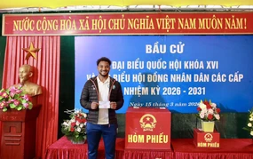 球员春山感到幸福与自豪地去参加选举