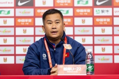 代替金相植的黄英俊教练带领越南U23在亚运会前发表强硬宣言。