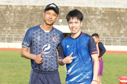 百年难遇的球员重返赛场，执掌一支越南球队