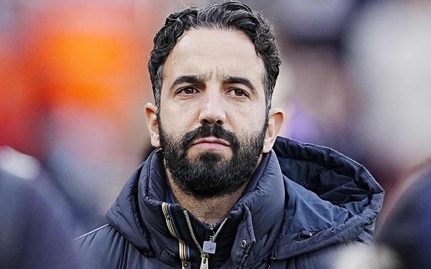 确定曼联向主教练阿莫里姆支付的赔偿金额