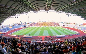 从身着80号球衣的球员到焕然一新的“体育舞台”