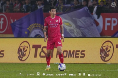 文厚直指河内公安足球俱乐部战胜宁平的原因