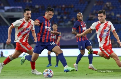 马来西亚双胞胎兄弟首次在越南国家队比赛中并肩作战？