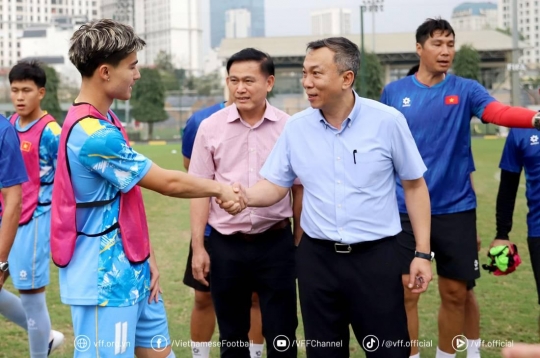 越南足球联合会主席对多位越南裔天才球员采取特别举措