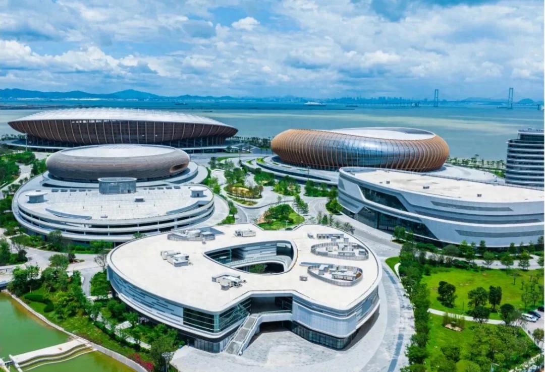 南沙正以国际体育城为目标,加速发展。