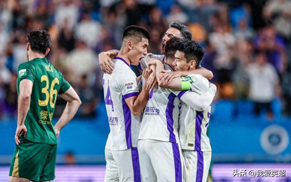 津门虎主场2-1力克浙江,终结五轮不胜,暂时脱离降级区,替补奇兵季胜攀破门,哈达斯贡献传射。