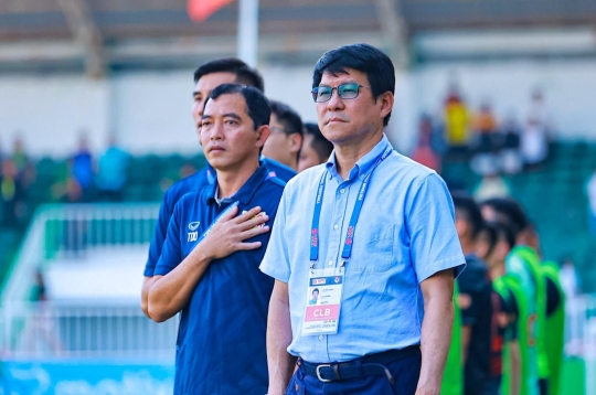 HLV Vũ Tiến Thành: “重返普莱库的心情难以言表。然而...”