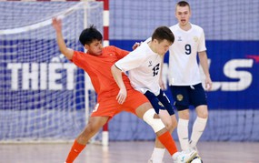 越南足球今日热点（4月14日）：越南U19队负于俄罗斯U19；文厚获主帅波尔金称赞其专业素养