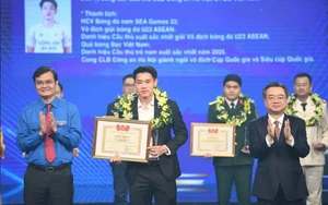 丁北在2025年越南杰出青年榜样颁奖典礼上荣获表彰