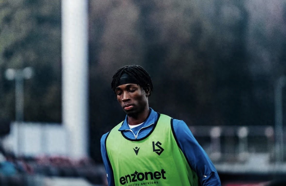 名不符实？曼联力捧的新埃辛外租后接连蒙羞，连拉爵自家球队都看不上他