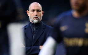 托特纳姆热刺陷入混乱：从教练席到高层管理层的全面溃败