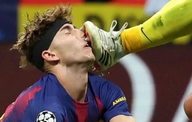 巴塞罗那在对阵马德里竞技的比赛中遭遇惨烈失利，血流成河