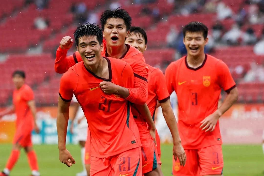 安东尼奥再现神奇，中国男足惊喜继续