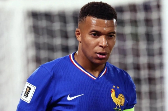 姆巴佩：“在我射失点球后，他们叫我猴子”