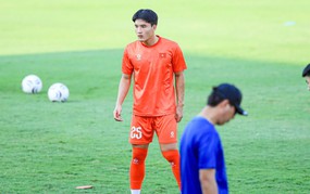 越南U23:'少年英雄'