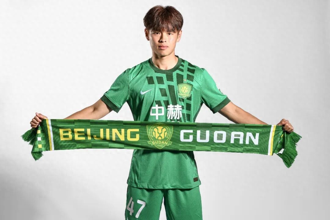 邓捷夫的成长历程：从贵阳启蒙，到辽宁夺金，如今成为国安新星