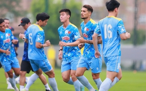 越南足球今日热点（3月29日）：国家队前往宁平；越南U20女足参加亚洲锦标赛