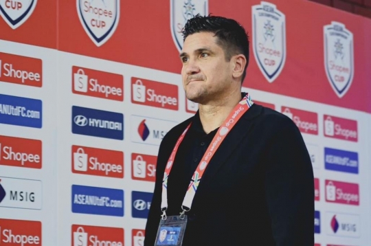 西班牙主教练在与南定队艰难战平后坦言一件事