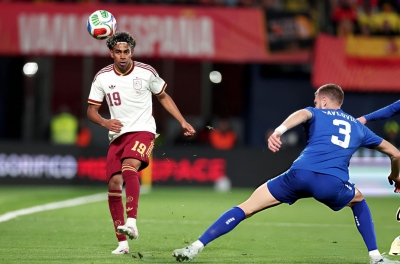 尽管亚马尔哑火，西班牙仍轻松击败塞尔维亚