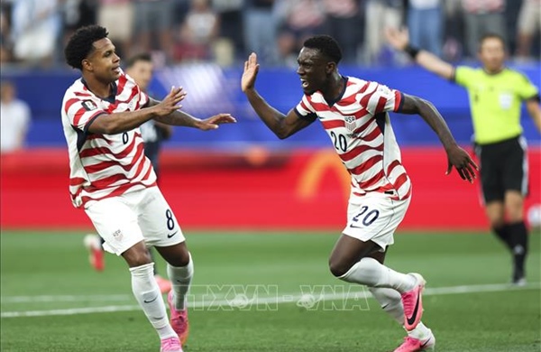 2026年世界杯：美国队“收礼”来自澳大利亚，提前晋级