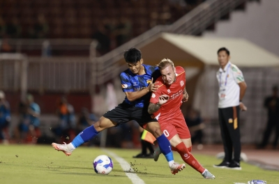 HAGL对阵CA TP HCM足球直播0-0：精彩的对攻战