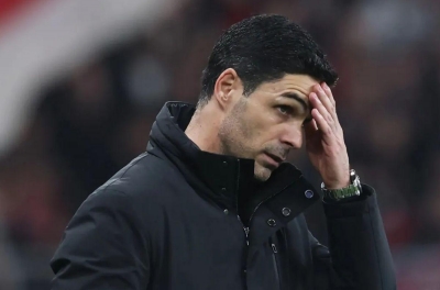 阿森纳在英超冠军争夺战中遭受沉重打击