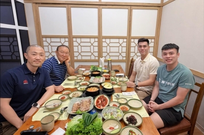 朴恒绪教练在世界杯风波后重返越南