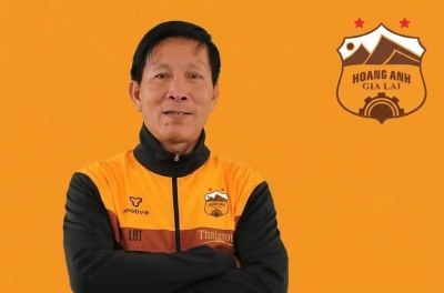 HAGL惨败，主教练直指问题：“球员相当天真”
