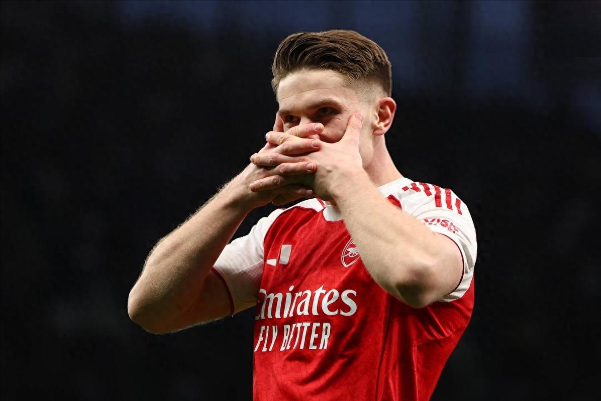 在质疑声中不断成长,约克雷斯本赛季已攻入15球,刷新了阿森纳8年来的新纪录