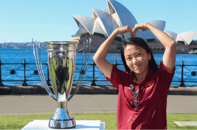 Huỳnh Như立志与越南国家队一同征战世界杯