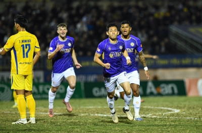 河内对阵义安蓝江的足球直播,今晚19:15,9月12日