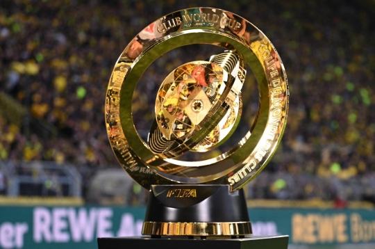 因为曼联,国际足联必须立即采取行动