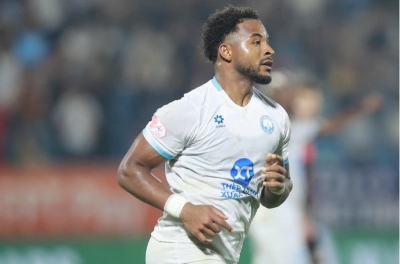 在教练金相植观赛之日，春松与黄德双双“开火”