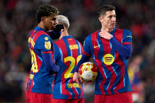 Cubarsi首次亮相,巴塞罗那依旧遭遇尴尬失利