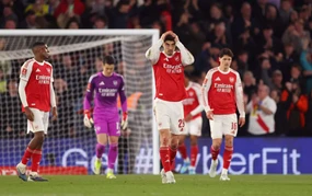 阿森纳可能需要切尔西的帮助才能赢得英超冠军