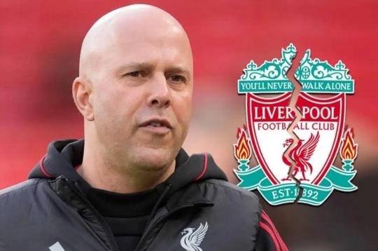 确定导致利物浦解雇阿尔内·斯洛特的情景