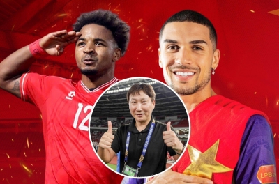 “第十号”在春山与黄亨之间格外引人注目，预示着越南国家队的爆发潜力