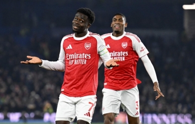 萨卡闪耀，阿森纳在英超联赛中领先曼城7分