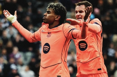 拉明·亚马尔创下欧冠纪录，载入巴塞罗那史册