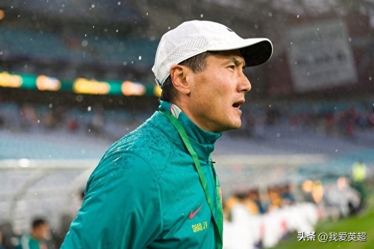 邵佳一注定被历史铭记！国足遭遇队史第四大惨败，对手世界排名竟比中国队低4位