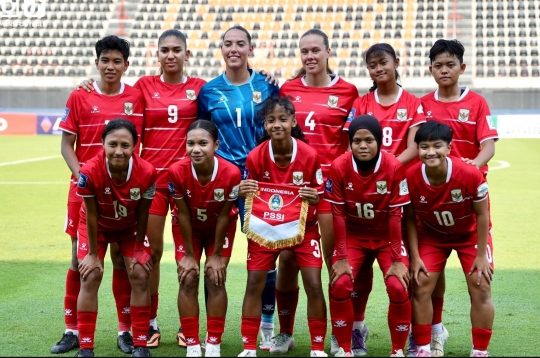 印尼队以4-2大胜，在FIFA赛事中获得第三名