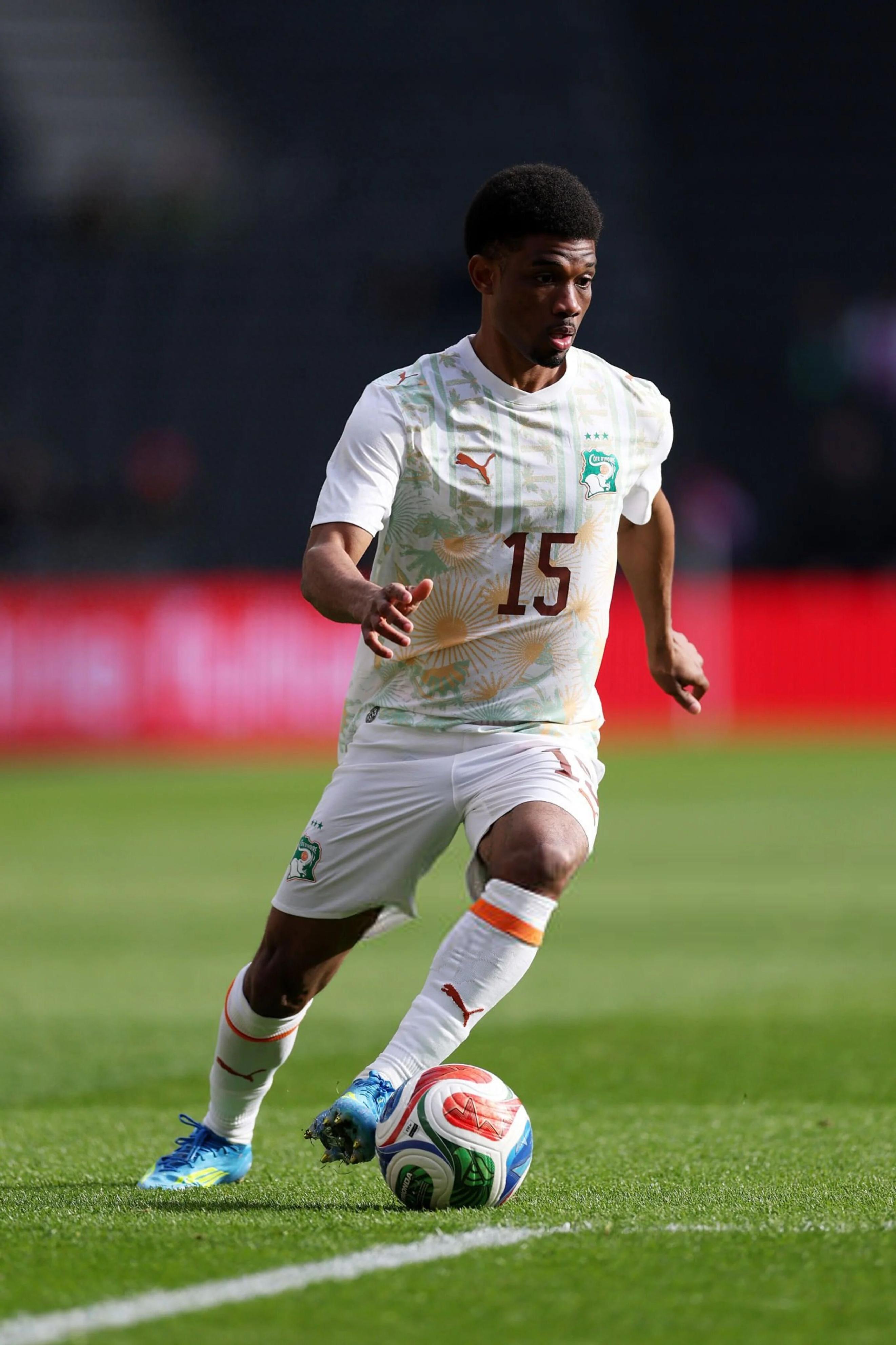 曼联价值4000万欧元的边锋表现不佳，芒特有望在24天内扭转局面！伤愈复出努力争取打动卡里克