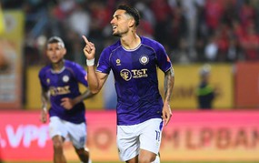 黄亨闪耀光芒，金相植教练为越南国家队中场增添新方案