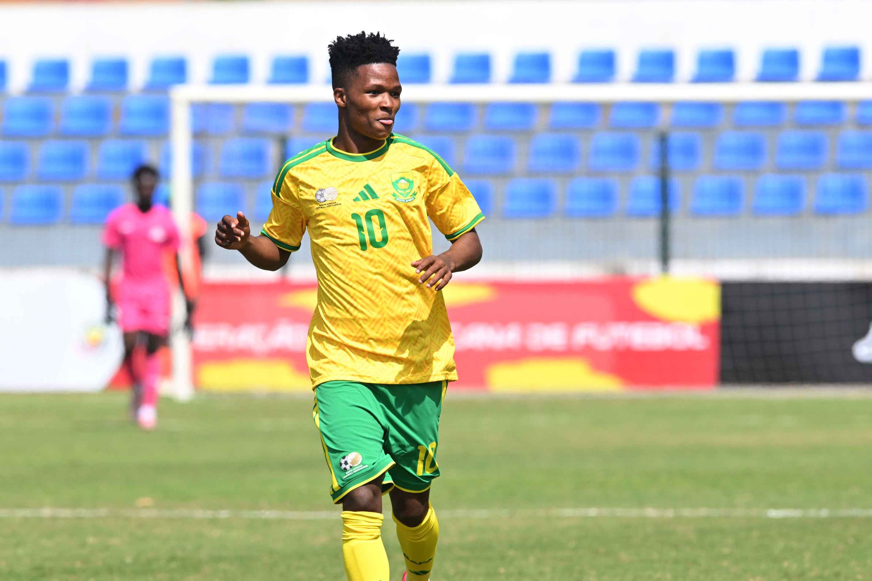 观看埃米尔·维特布伊在COSAFA U20锦标赛上的精彩进球