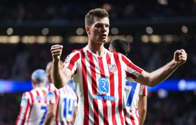 马德里竞技以7比4的总比分昂首挺进欧冠16强