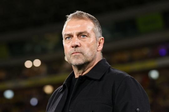 主教练汉斯·弗里克表示：“巴萨的表现一点也不出色。”