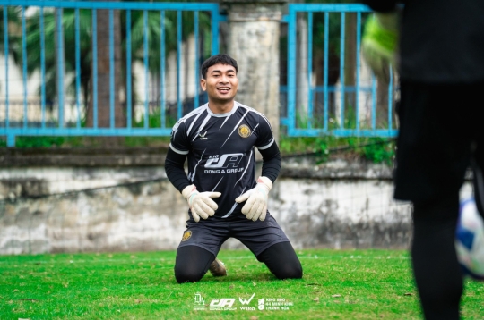 形势严峻,Thanh Hóa竟让门将顶替前锋位置