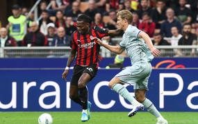 米兰主场0-3失利，欧冠席位岌岌可危