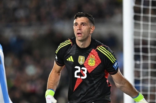 阿根廷门将庆幸避开了亚马尔及其队友